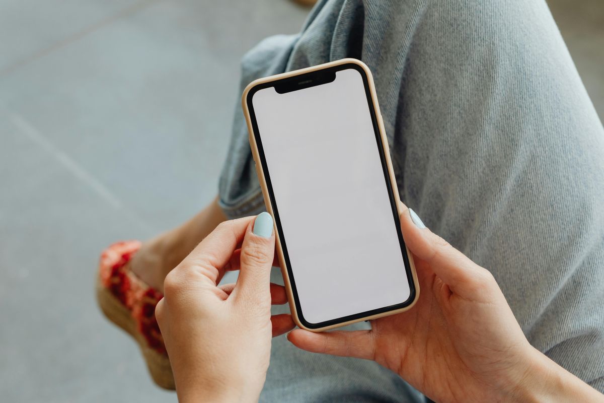 ¿Te Pueden Llevar a Juicio por una Deuda de Teléfono?